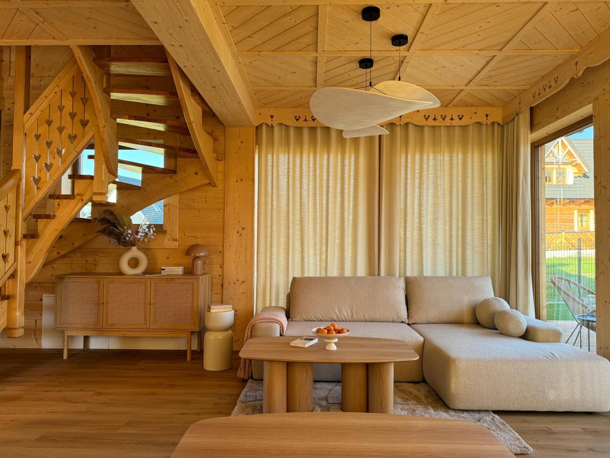 Lovelia Luxury