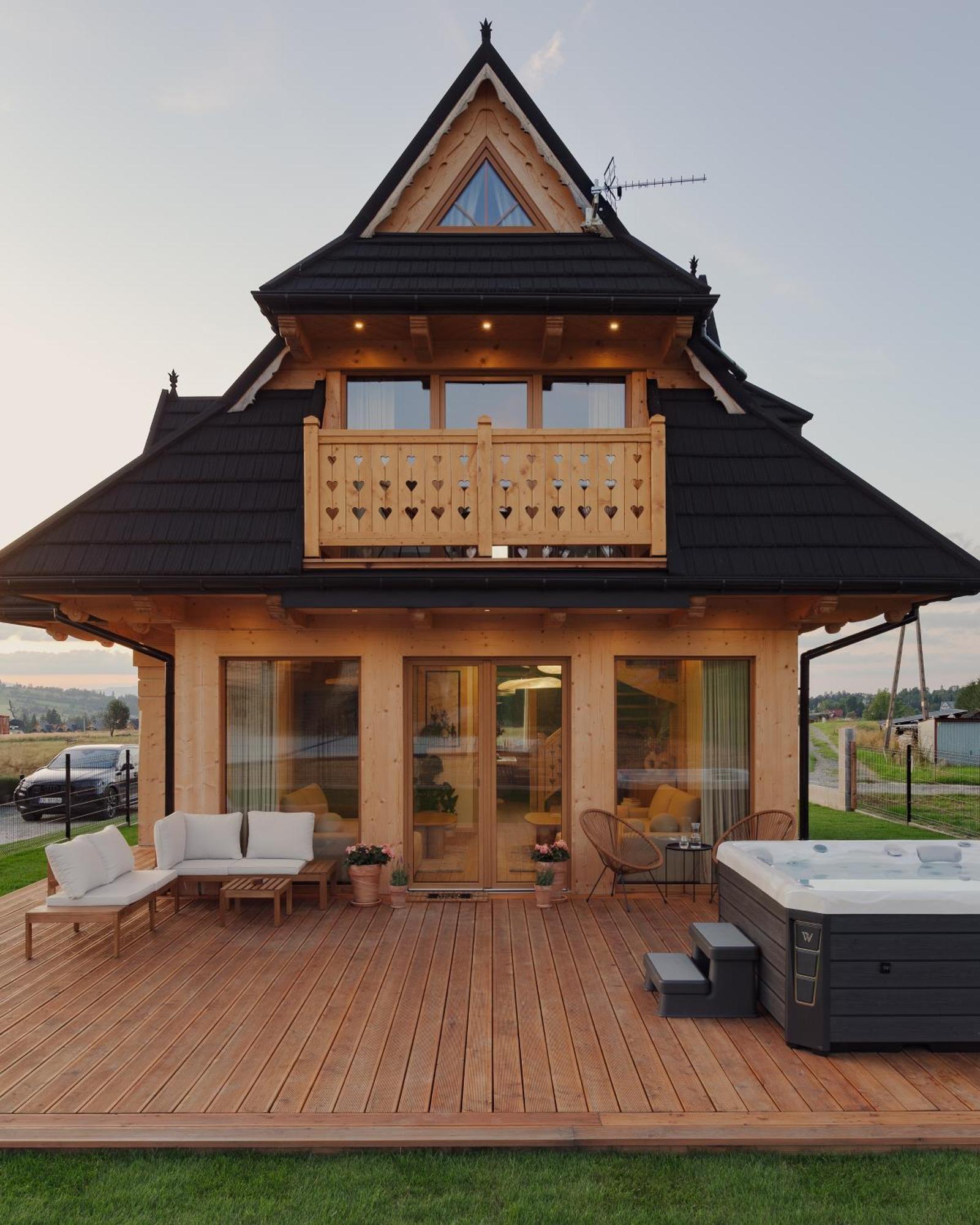 Lovelia Luxury Vila