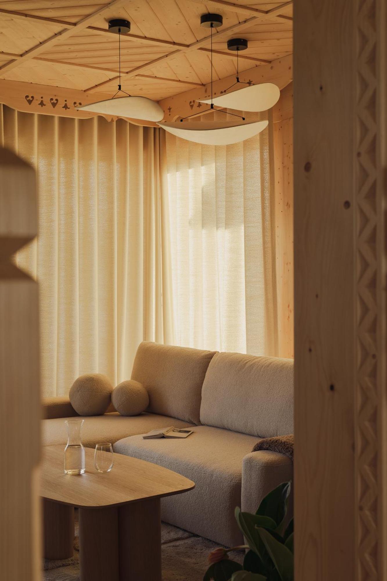 Lovelia Luxury Vila